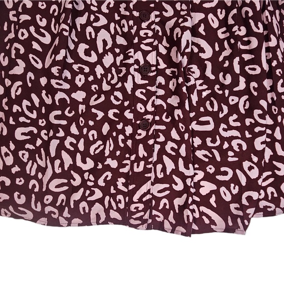 ModCloth Skirt Womens 2 Burgundy Pink Leopard Pleated Button Front A Line - Picture 4 of 7